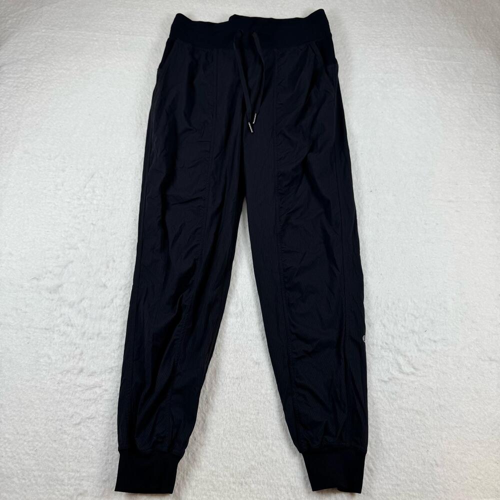 Lululemon Jogger Pants Womens Size 6 Black Pinstripe Elastic Waist Stretch